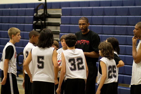 ThanksgivingClassic2009/721857021_3q6Af-M.jpg